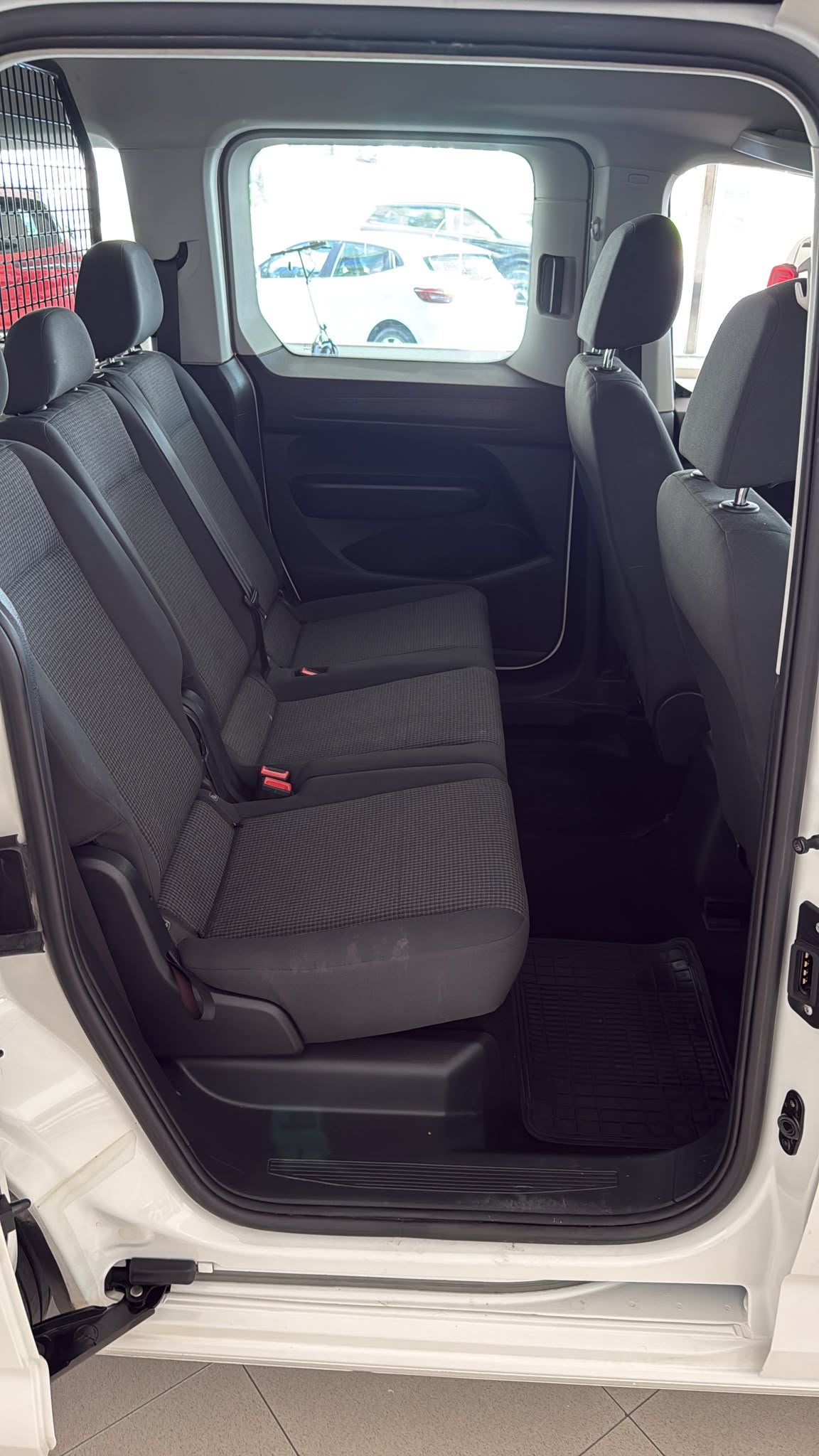 Volkswagen Caddy 4Motion TDI 122 CV